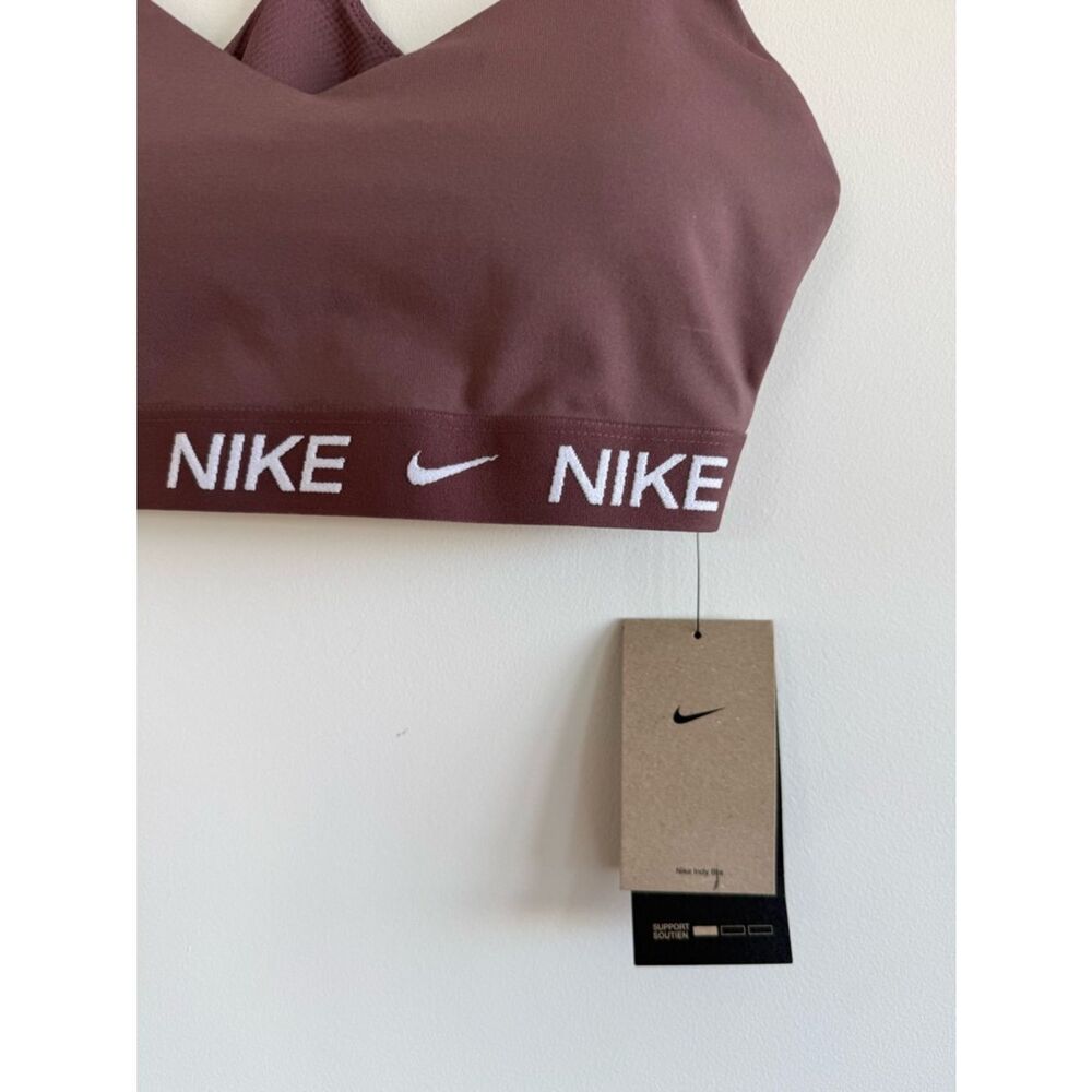 NEW Nike Women's Mauve Sports Bra - Picture 4 of 7
